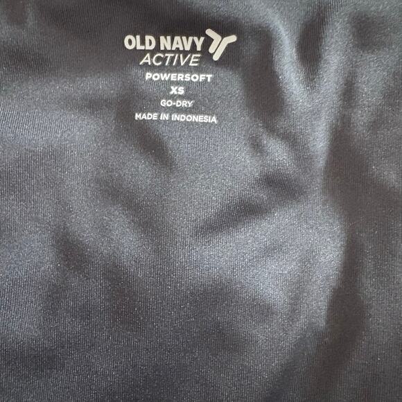 Old Navy PowerSoft Ultra-Crop Top size XS - Picture 3 of 3